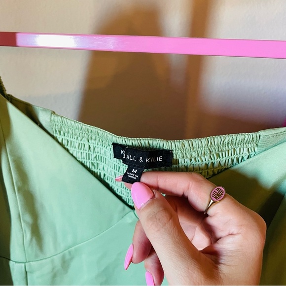 Kendall & Kylie Green Long Puff Sleeve Mini Dress - Picture 4 of 11